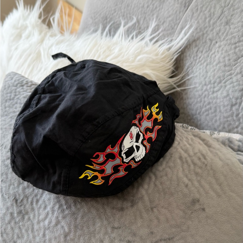 Black Skull & Flames Cap